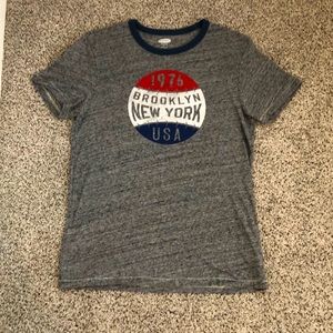 Men’s small tee